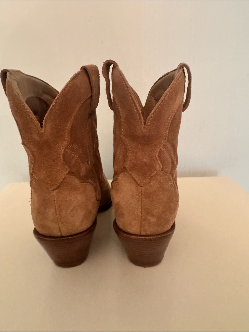 Reformation Suede Western Ankle Boots Tan Size 8 - Picture 4 of 8